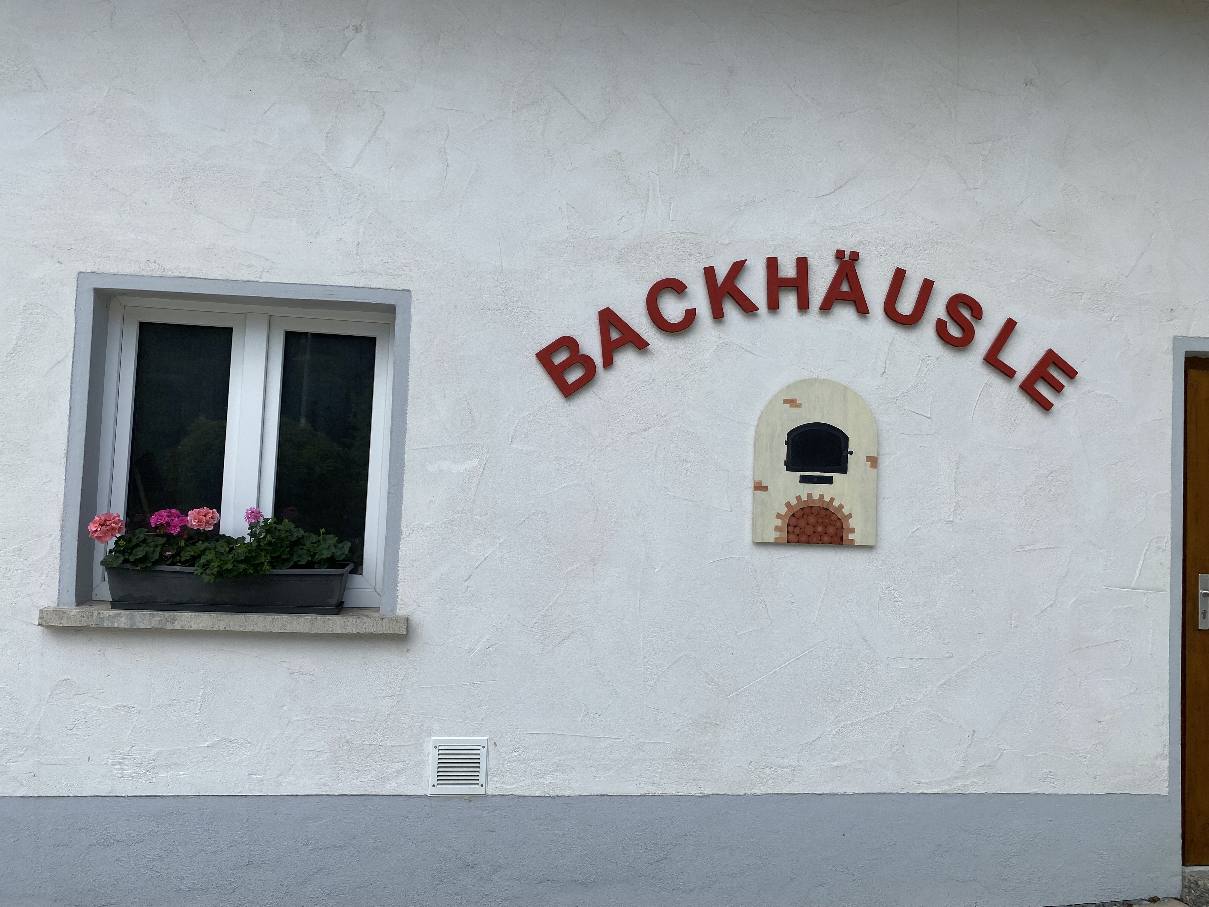  "Unser Backhäusle" der evangelischen Kirchengemeinde Börtlingen-Birenbach 